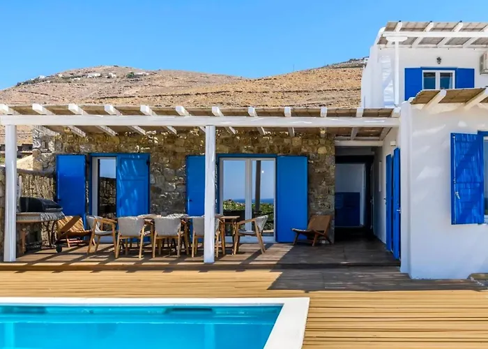 Emerald Bay 4Br With Pool By Lia Beach