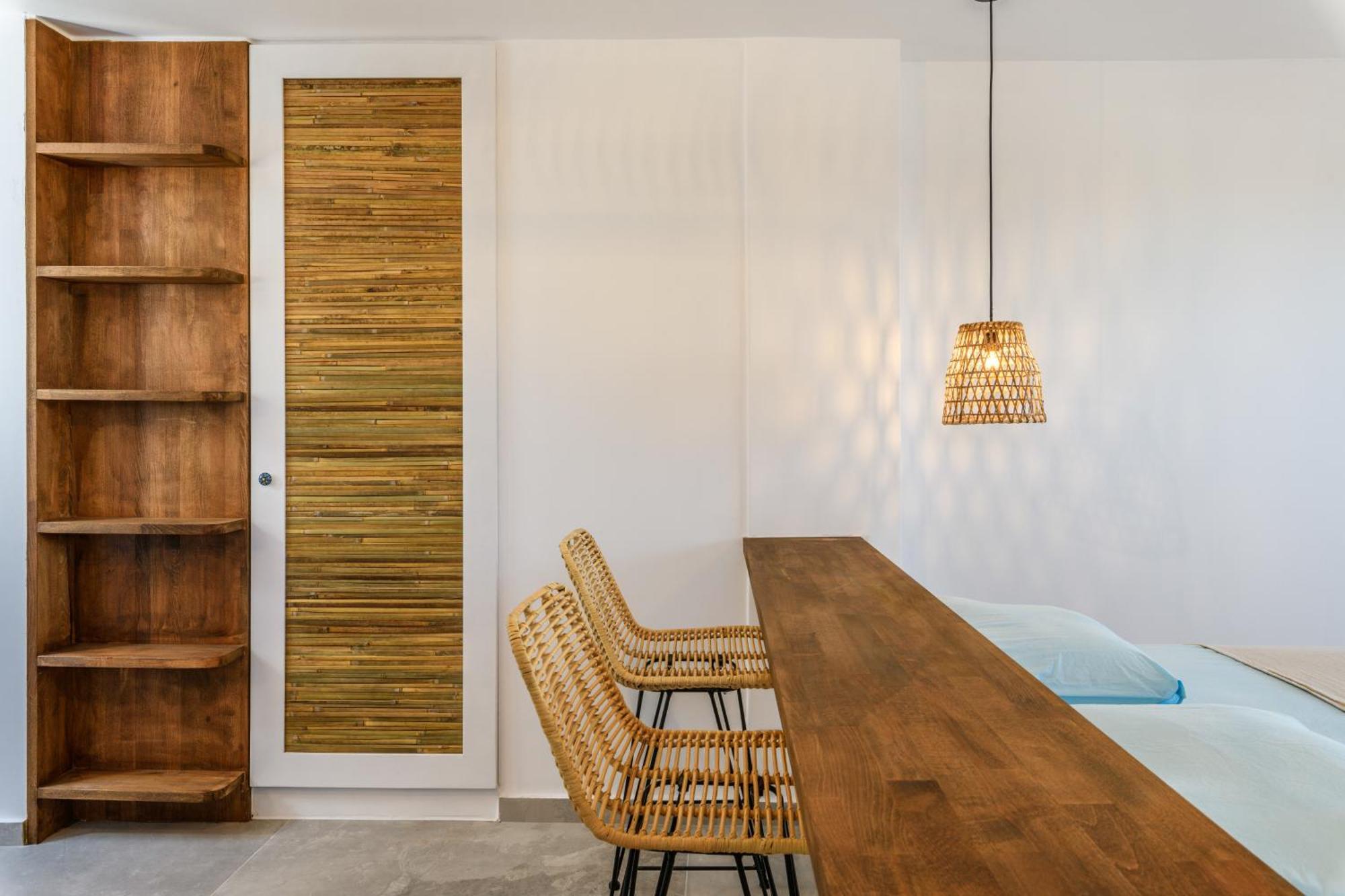 Emerald Bay 4br With Pool By Lia Holiday home Mykonos Town